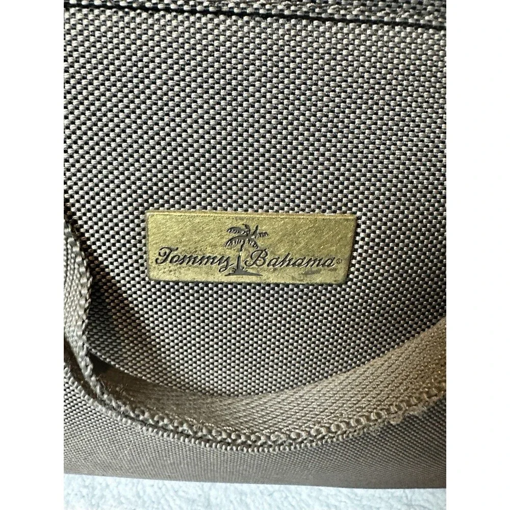Tommy Bahama Essentials Travel Carry On Overnight Green Canvas Duffle Bag